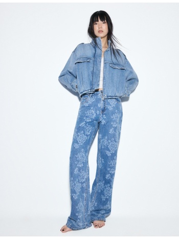 stradivarius τζιν straight fit με λουλουδάτο σχέδιο laser