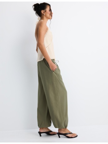 stradivarius παντελόνι βράκα tencel χακί m