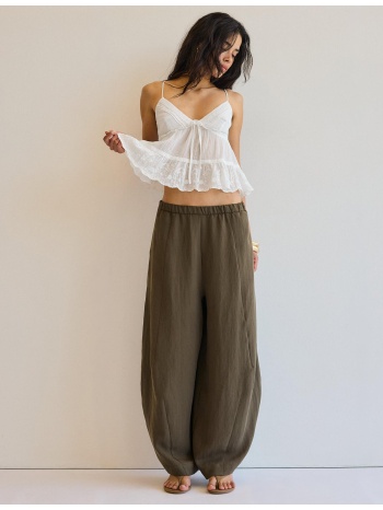 stradivarius παντελόνι barrel από tencel χακί xs