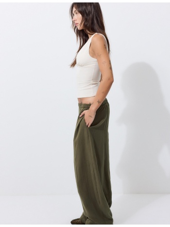 stradivarius παντελόνι barrel από tencel χακί m