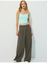 stradivarius παντελόνι jogger palazzo με λάστιχο στη μέση καφέ l