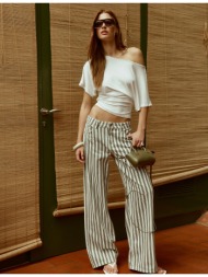 stradivarius d91 χαμηλόμεσο τζιν με φαρδύ μπαντζάκι από twill χακί 40