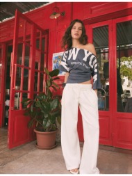 stradivarius παντελόνι jogger με ίσια γραμμή και washed εφέ εκρού s