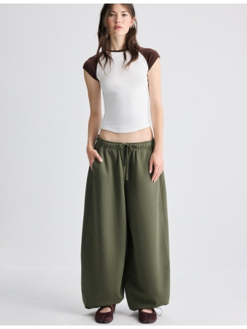 stradivarius παντελόνι jogger από φούτερ με stoppers χακί xl