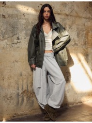 stradivarius τζάκετ oversize με όψη δέρματος χακί xs