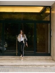 stradivarius τζάκετ από τεχνικό ύφασμα με καρό μοτίβο μπεζ s