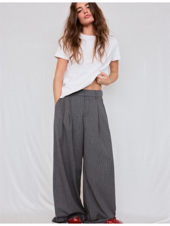 stradivarius βασική μπλούζα b02 regular fit με απαλή υφή