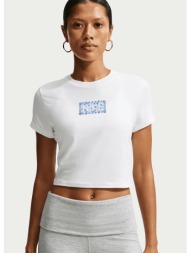 nike sportswear chill ...