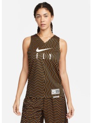 nike standard issue ...