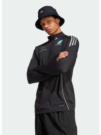 adidas mercedes - amg petronas formula one team mechanic`