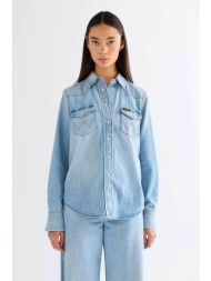 wrangler® γυναικείο πουκάμισο με τσέπες regular fit - 112378146 denim blue ανοιχτό