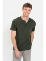 camel active ανδρική κοντομάνικη μπλούζα henley με κεντημένο monogram regular fit - c261nos-409474-9
