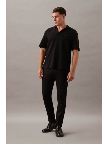 calvin klein ανδρικό παντελόνι chino stretch σατέν tapered σε προσφορά