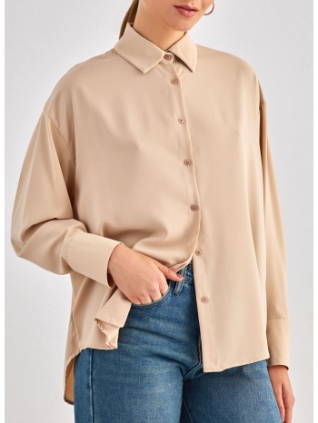 πουκάμισο oversize με ασύμμετρο τελείωμα - μπέζ σε προσφορά
